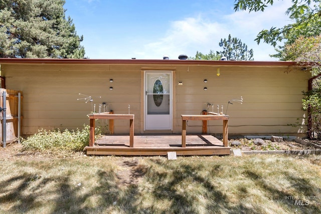 7171 Bluebird, Boise, ID 83703 - entrance to property with a wooden deck