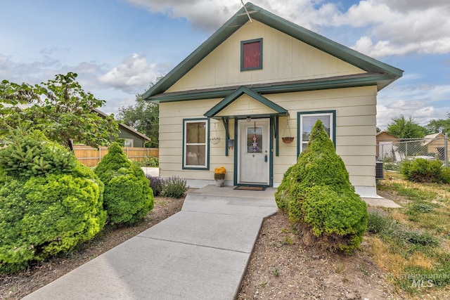 349 Cottage St S, Vale, OR 97918 - view of bungalow-style home
