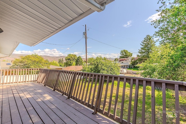 1015 24th St, Lewiston, ID 83501 - view of wooden deck