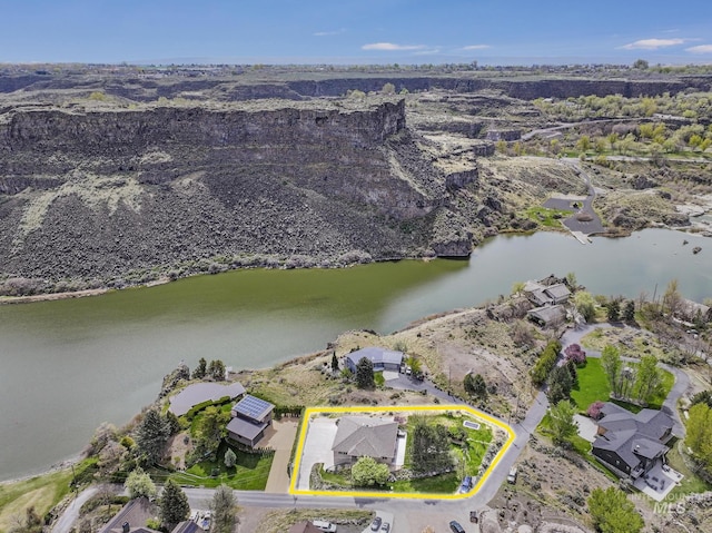 816 River View Dr, Twin Falls, ID 83301 - aerial view with a water view