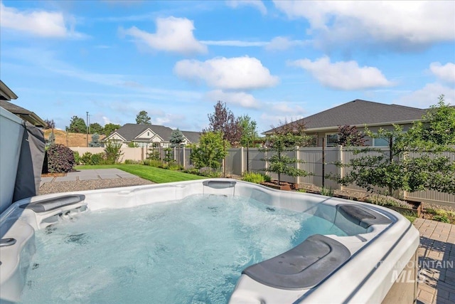 492 Applecreek St, Middleton, ID 83644 - view of pool featuring a hot tub, a fenced backyard, and a residential view