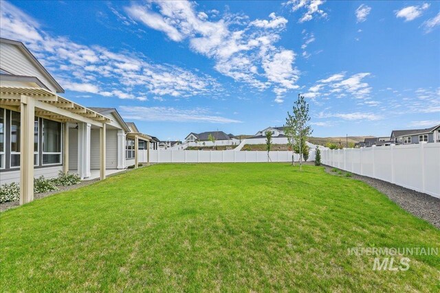 9351 W Sooty Grouse Ct, Boise, ID 83714 - view of yard with a residential view