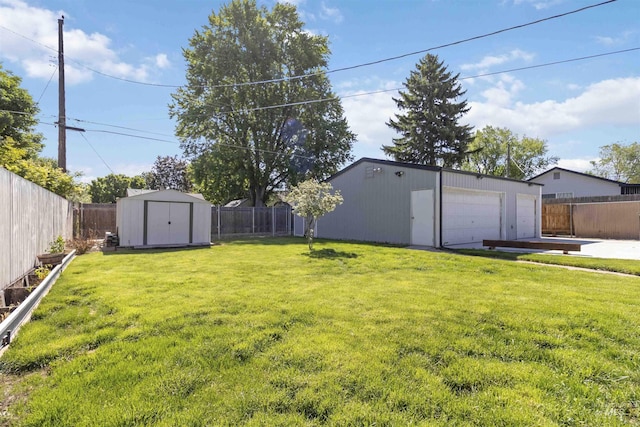 608 S Eagleson Rd, Boise, ID 83705 - view of yard featuring an outbuilding and a detached garage