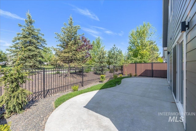 375 N Sauer River Ln, Eagle, ID 83616 - view of patio with a fenced backyard