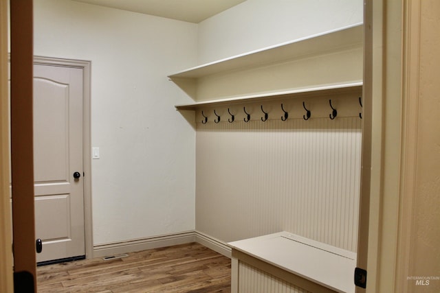 3349 E 4050 N, Twin Falls, ID 83301 - mudroom with wood finished floors