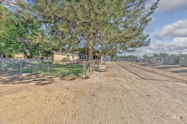 1025 W Galloway Ave, Weiser, ID 83672 - view of yard