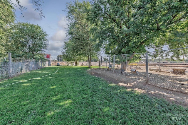 1025 W Galloway Ave, Weiser, ID 83672 - view of yard