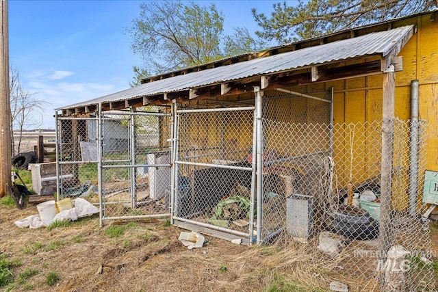 1267 NW Beaman St, Mountain Home, ID 83647 - view of outbuilding featuring an outdoor structure and an exterior structure