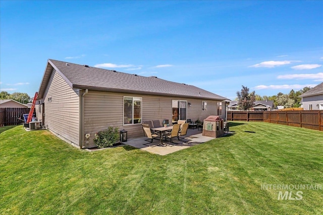 614 Ethan Ct, Jerome, ID 83338 - rear view of house with a patio area