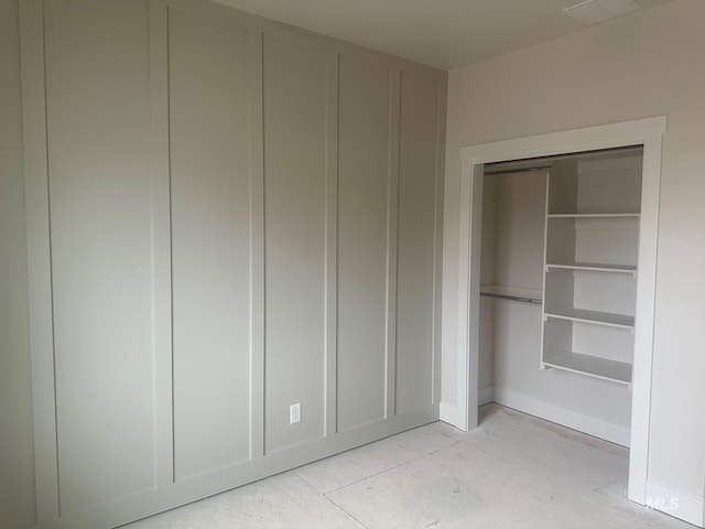 closet with visible vents