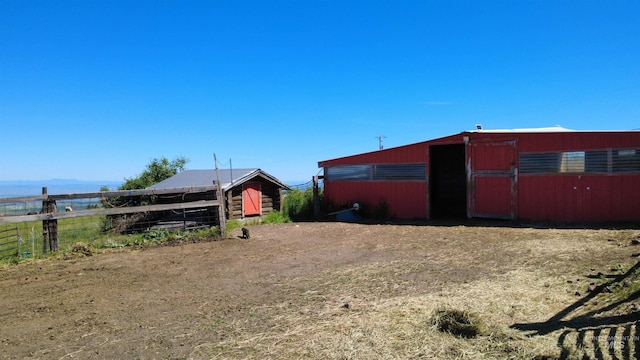 39055 Hilltop Ln, Lewiston, ID 83501 - view of yard featuring an outbuilding and a pole building