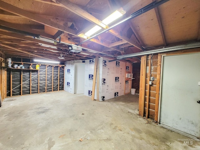 921 14th St, Lewiston, ID 83501 - view of garage