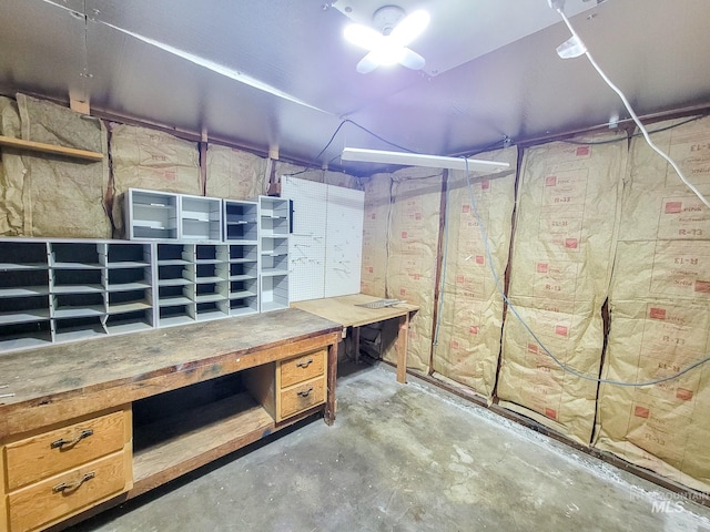 921 14th St, Lewiston, ID 83501 - unfinished basement featuring a workshop area