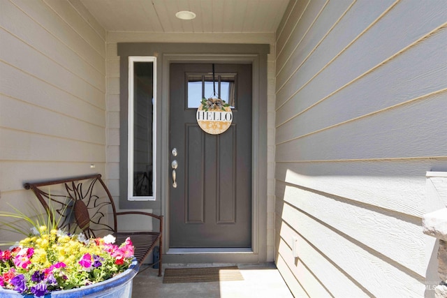 view of property entrance