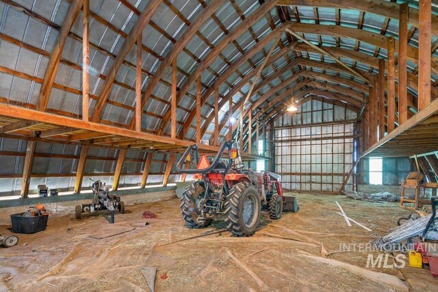 1045 N Beech Rd, Genesee, ID 83832 - miscellaneous room featuring high vaulted ceiling