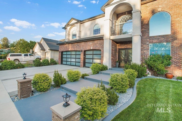 view of front of home with a garage