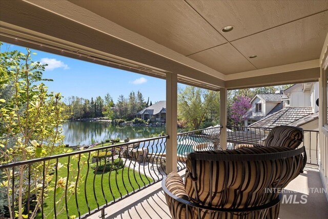 1122 W Two Rivers Ln, Eagle, ID 83616 - balcony featuring a water view