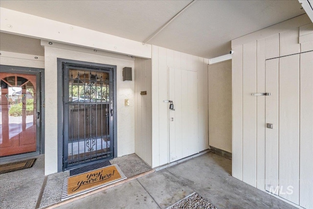 1134 N Camelot Dr, Boise, ID 83704 - property entrance