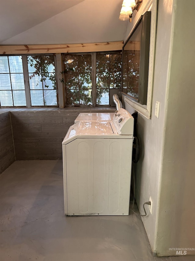 laundry room featuring washing machine and dryer