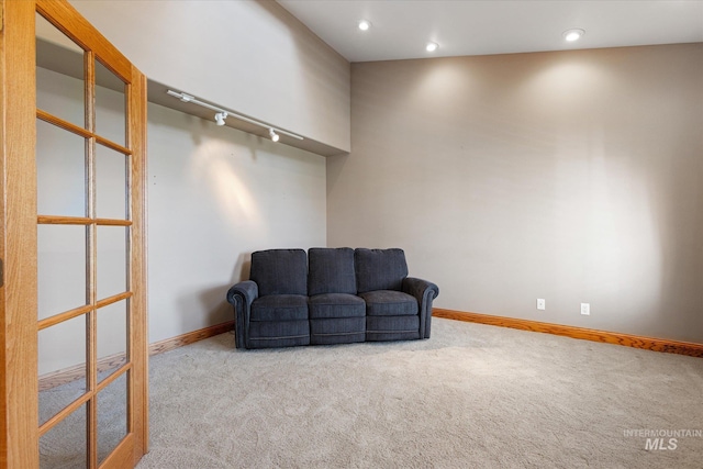 520 9th St, Middleton, ID 83644 - living area with carpet floors, baseboards, and recessed lighting
