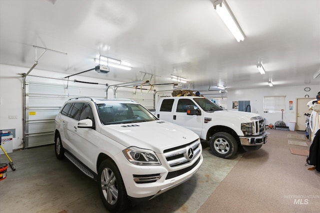 520 9th St, Middleton, ID 83644 - garage with a garage door opener
