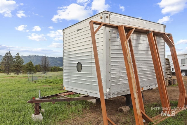 2 Garrett Ln, Cascade, ID 83611
