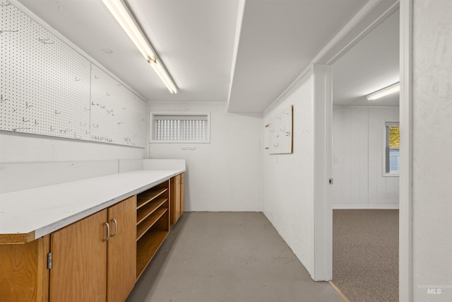 3017 Cypress St, Lewiston, ID 83501 - bar area with concrete floors