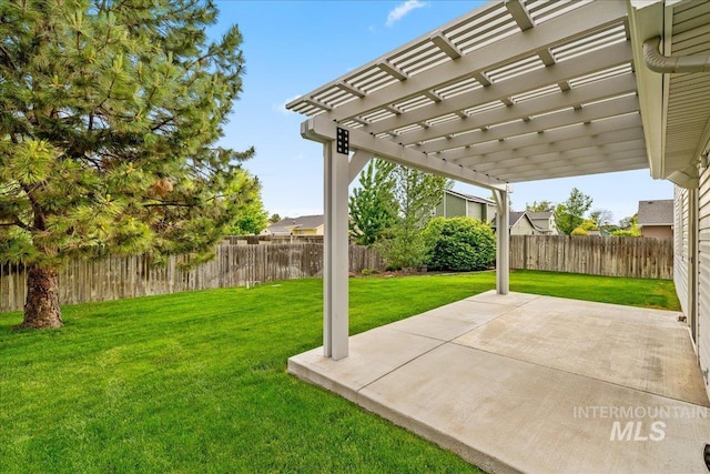 1400 W Florida Ave, Nampa, ID 83686 - view of yard featuring a pergola and a patio