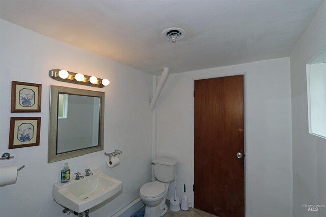 34 Locust Dr, Orofino, ID 83544 - half bath with a sink and toilet
