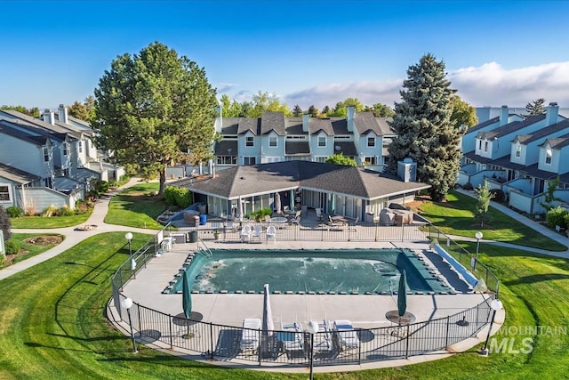 8453 W Cascade Ln, Boise, ID 83704 - community pool featuring a residential view