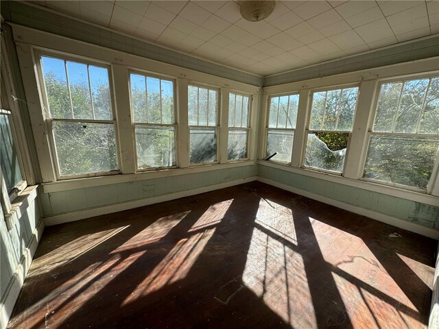 view of unfurnished sunroom