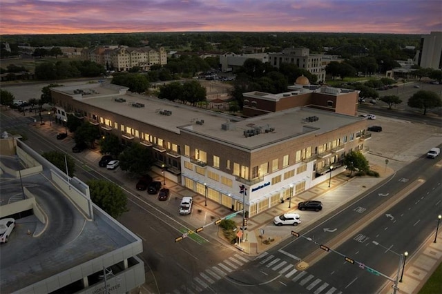 view of aerial view at dusk