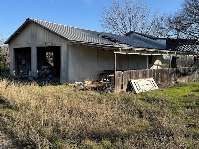 exterior space with fence