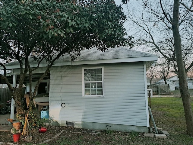 view of home's exterior