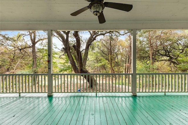 deck featuring ceiling fan