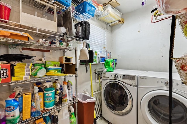 laundry area featuring washer and clothes dryer