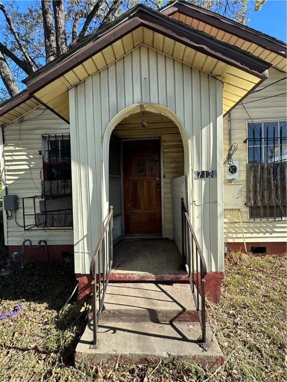 view of entrance to property