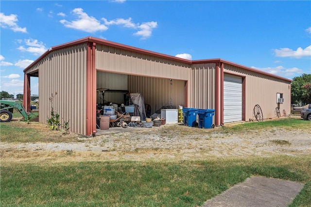 view of outdoor structure