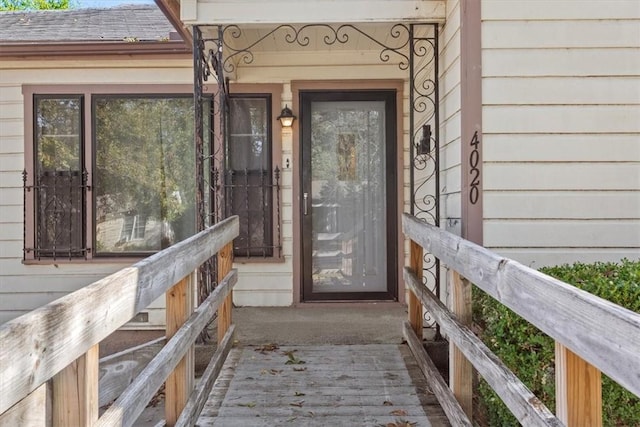 view of entrance to property