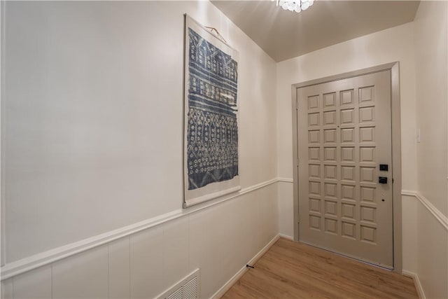 foyer entrance featuring light wood-type flooring