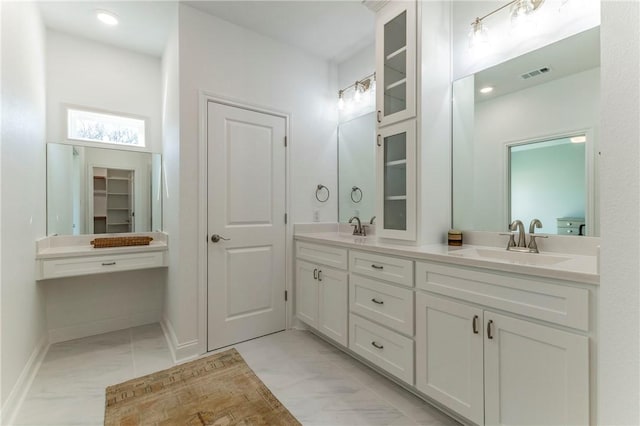 bathroom with vanity