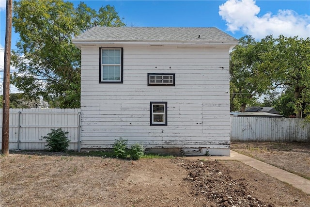 view of side of property