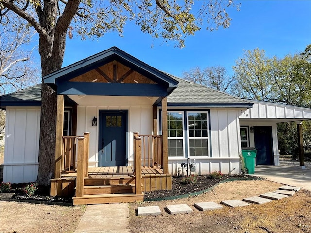 view of front of home