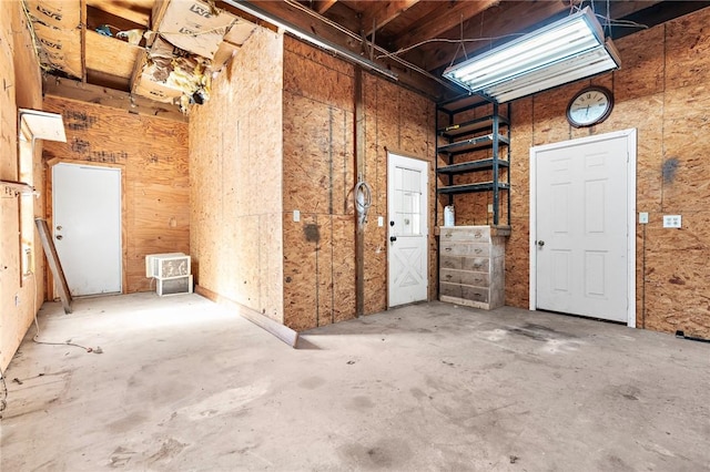 interior space featuring concrete flooring