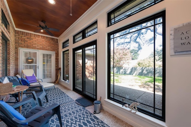 view of patio with ceiling fan