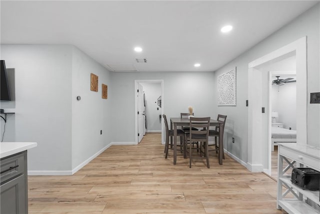 dining space with ceiling fan, light wood-style flooring, visible vents, and recessed lighting