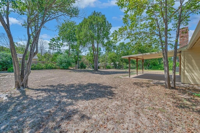 view of yard featuring a patio