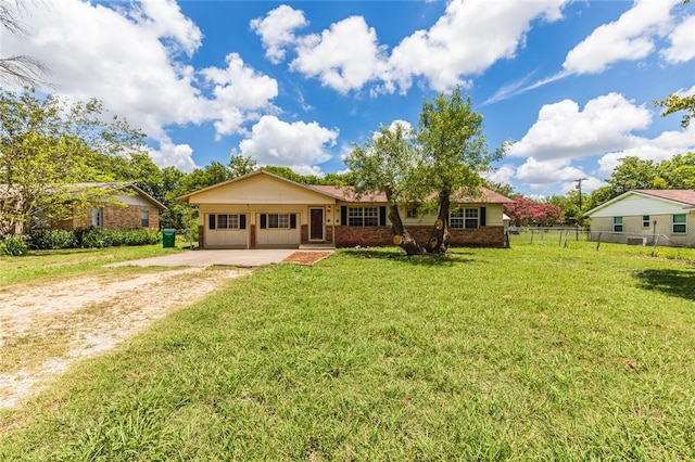 view of front of house with a front yard