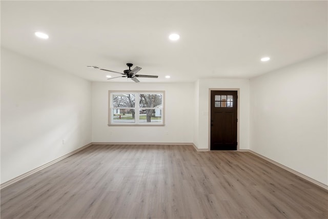 entryway featuring recessed lighting, light wood-style flooring, visible vents, and ceiling fan