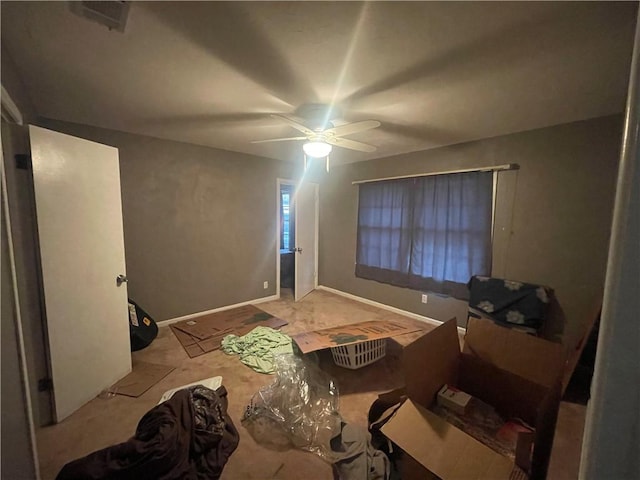 bedroom featuring ceiling fan